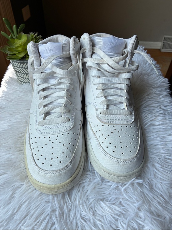 Nike Other - Nike Court Vision Mid Sneakers 🤍